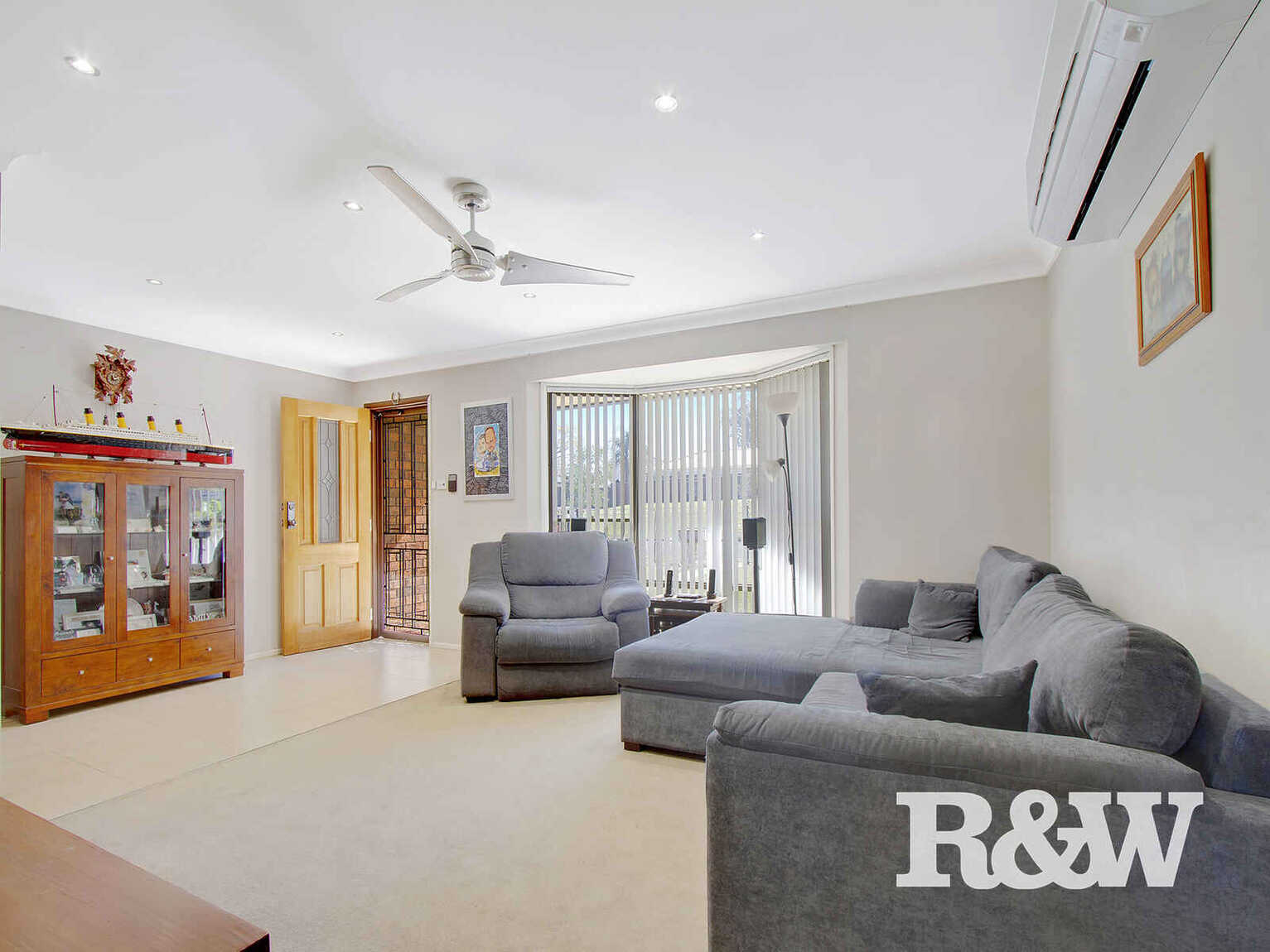 8 Reddington Avenue St Clair 8 Reddington Avenue St Clair