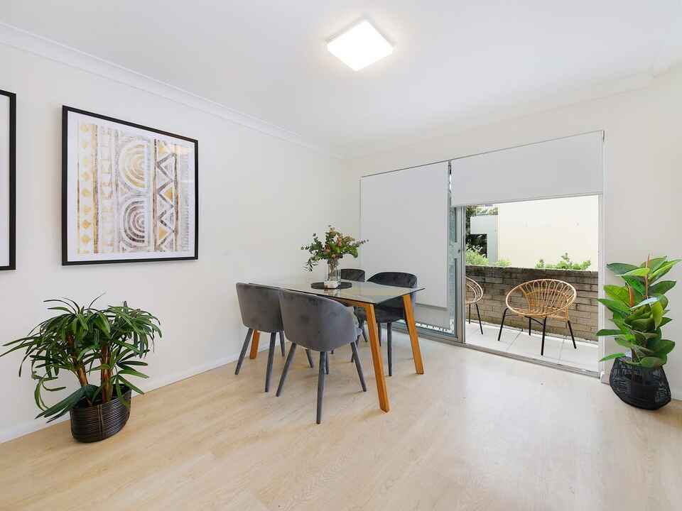 16/11 Grace Campbell Crescent Hillsdale