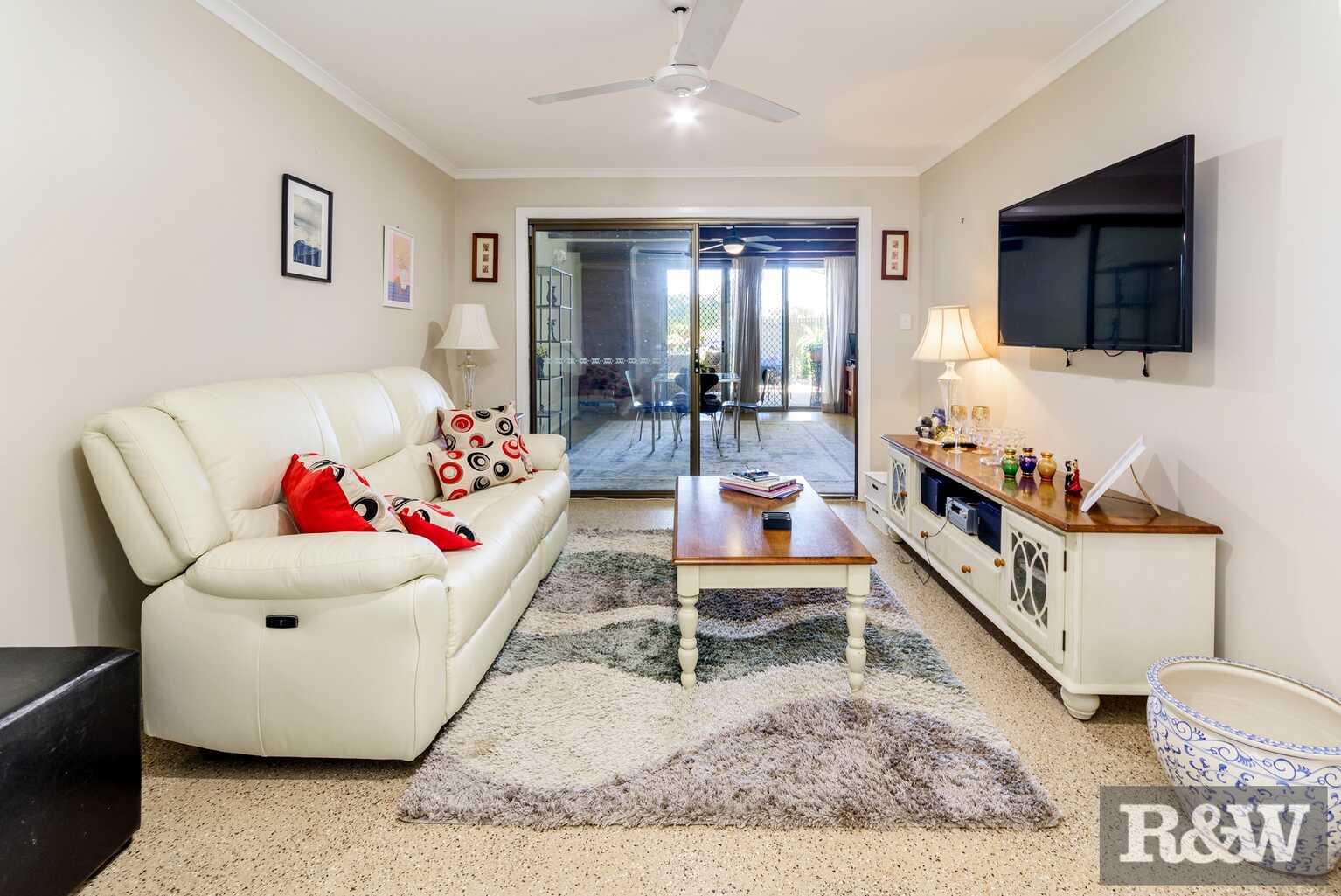 7 Bellwood Court Bellmere 7 Bellwood Court Bellmere
