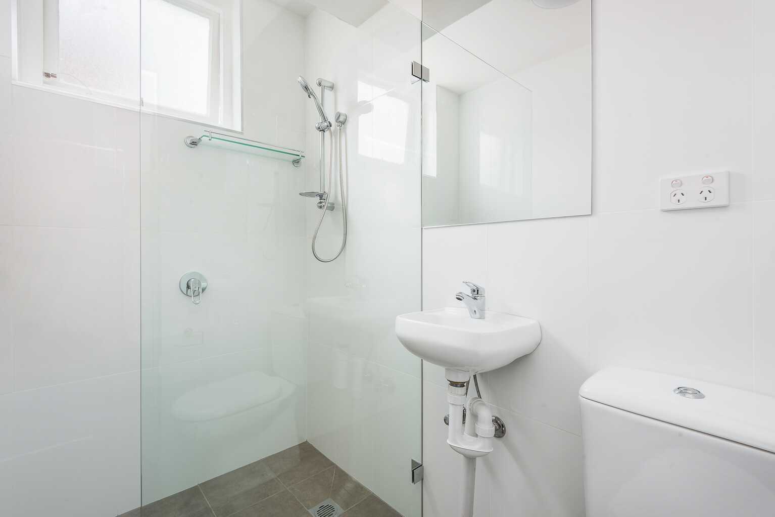 8/4 Clifford Street Mosman