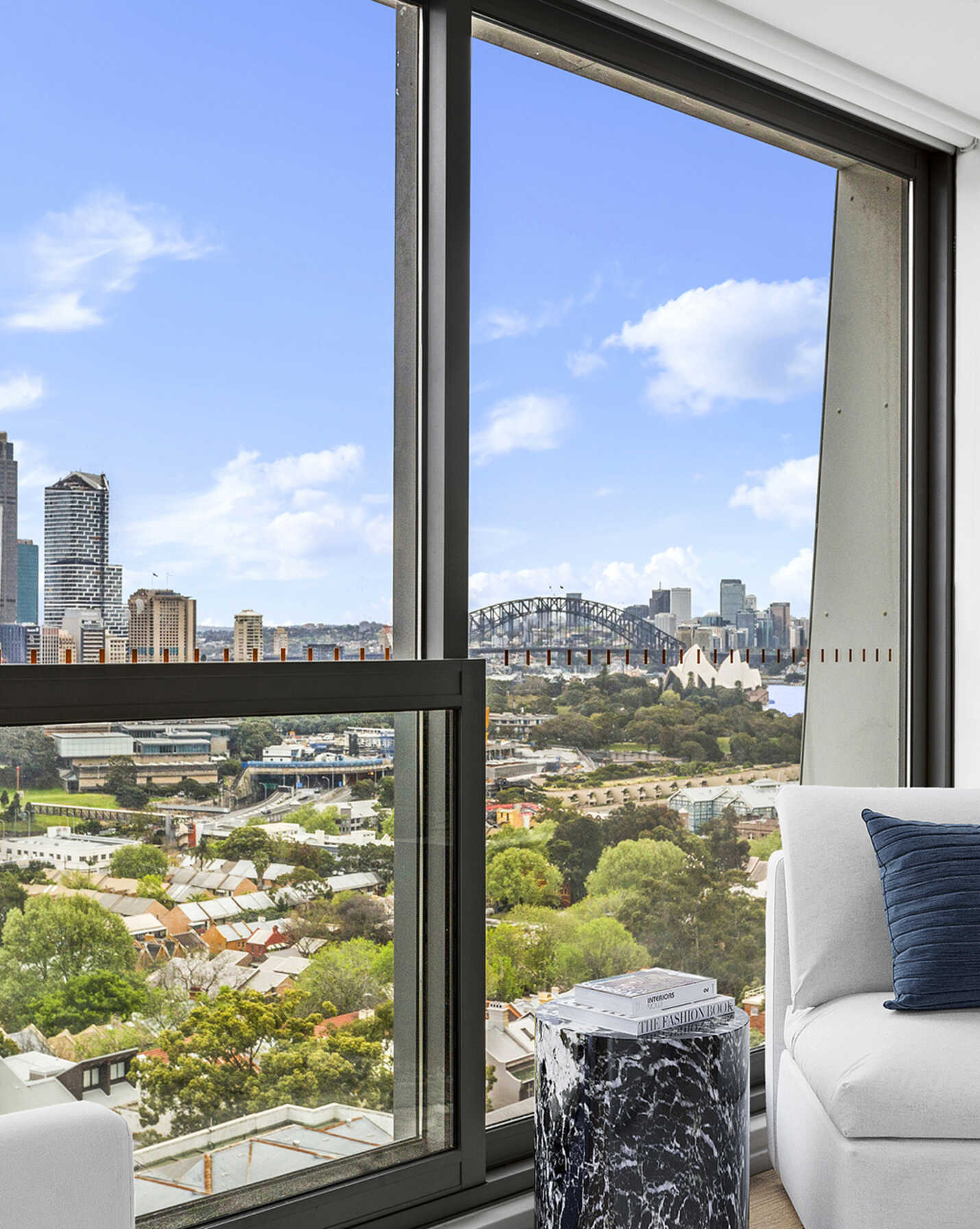 1311/226 Victoria Street Potts Point, Point - Image 1