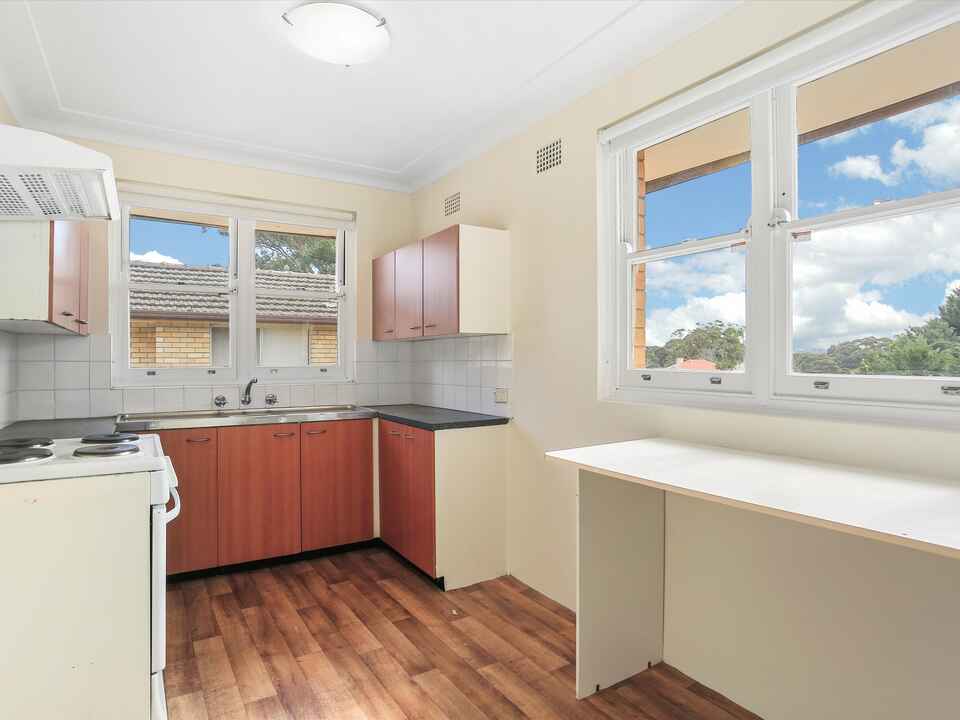 18/101 Burns Bay Rd Lane Cove