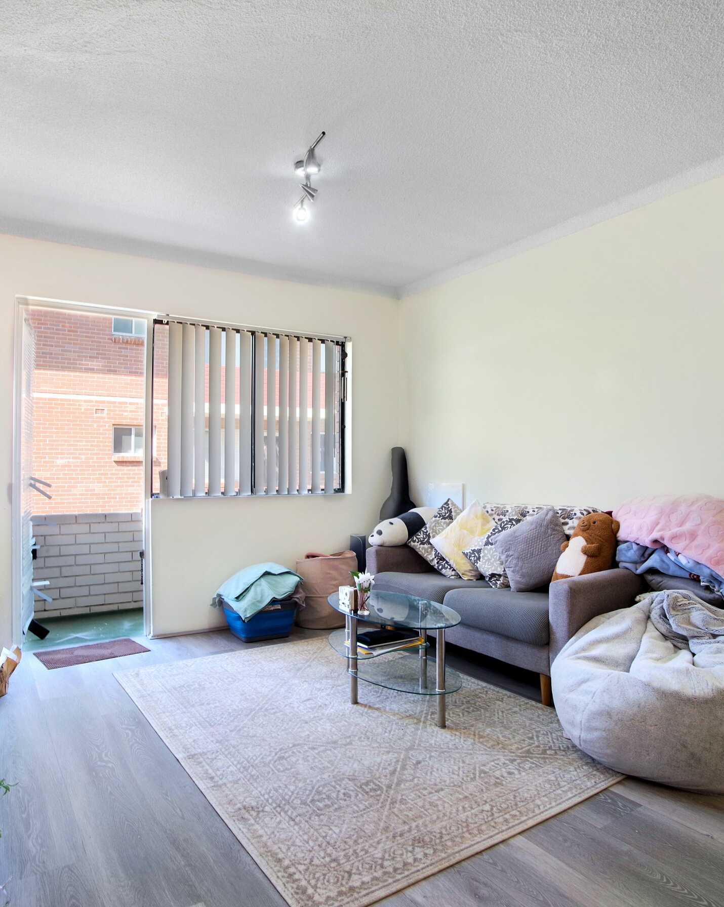 11/190 Sandal Crescent Carramar, Carramar - Thumbnail 2