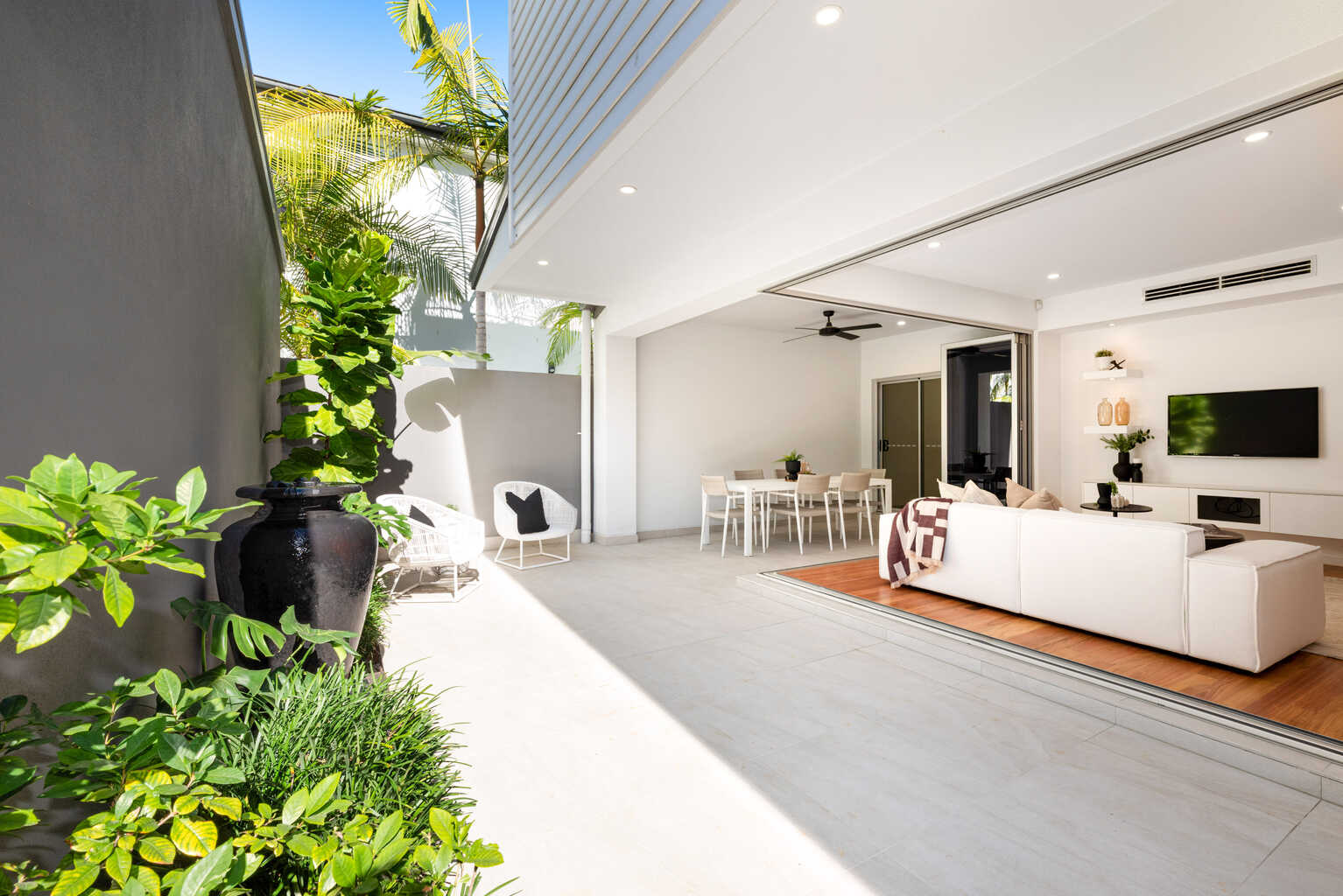 83 Charlton Street Ascot