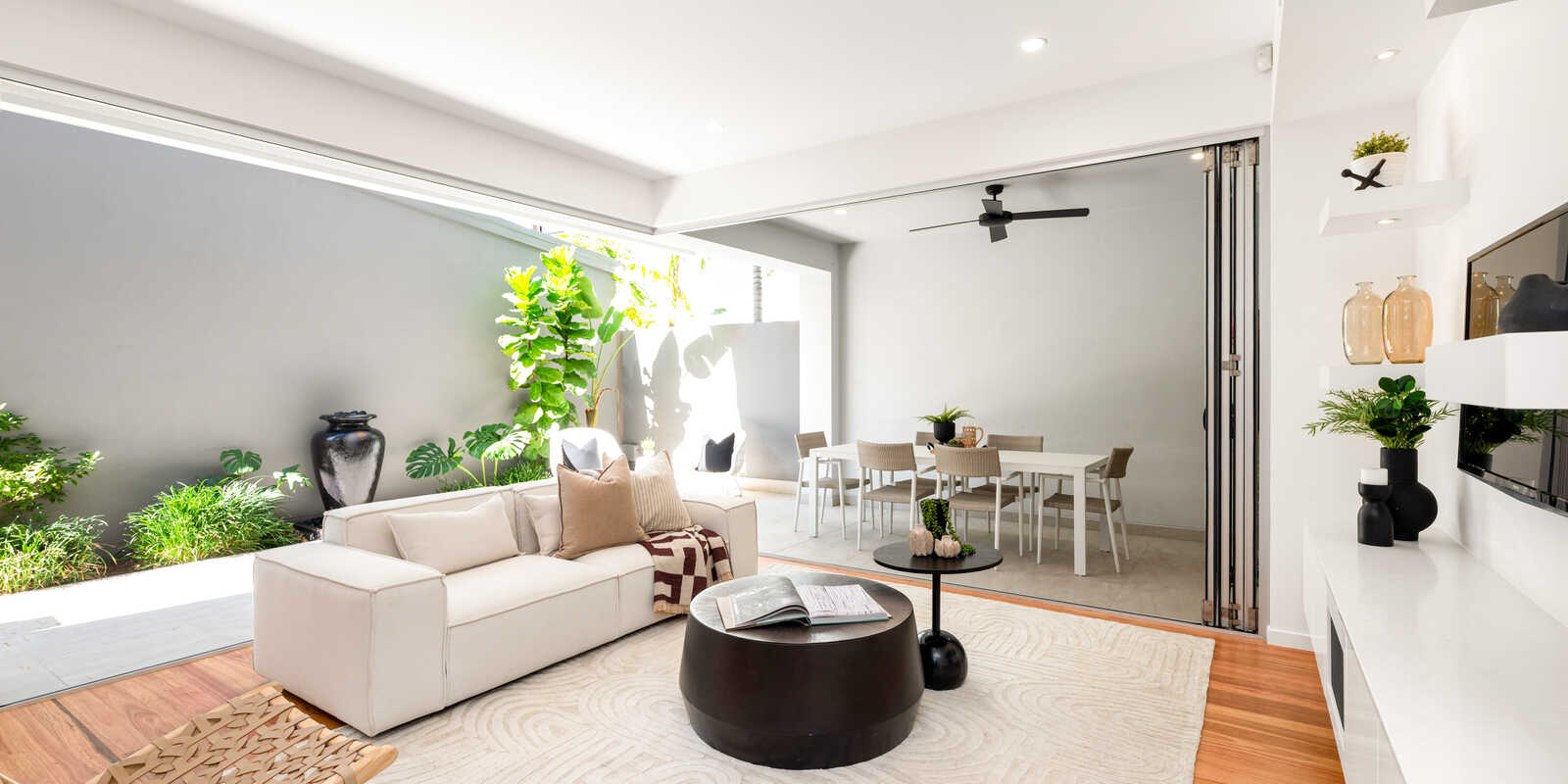 83 Charlton Street Ascot