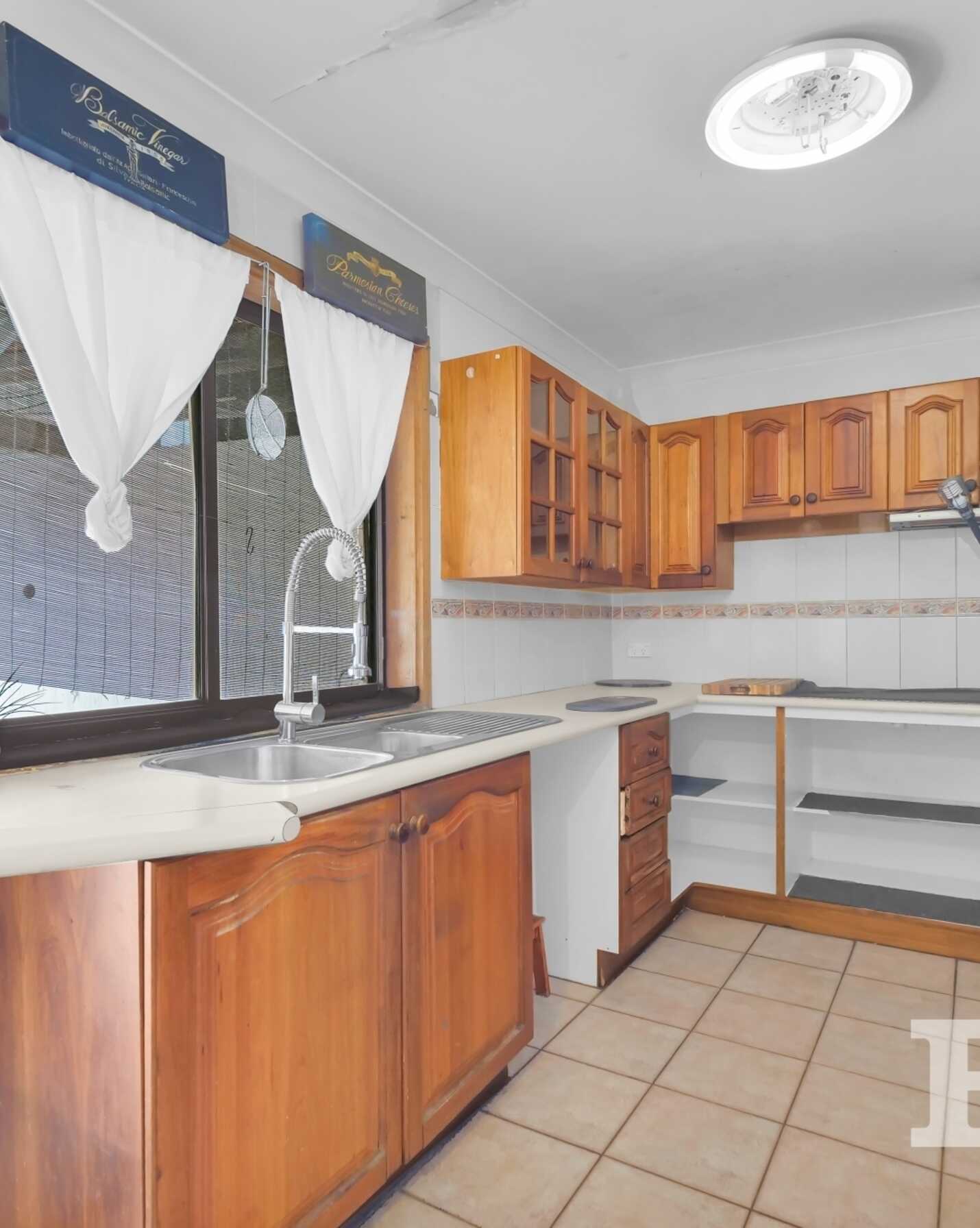 71 & 71A Willan Drive Cartwright, Cartwright - Thumbnail 5