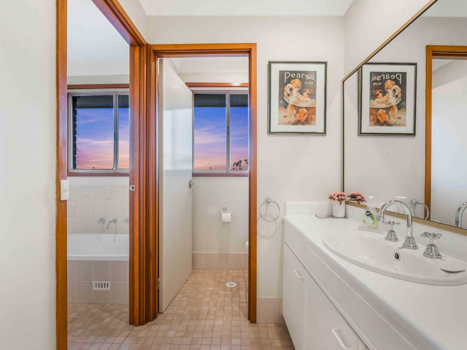 6 Kelsall Place Barden Ridge 6 Kelsall Place Barden Ridge