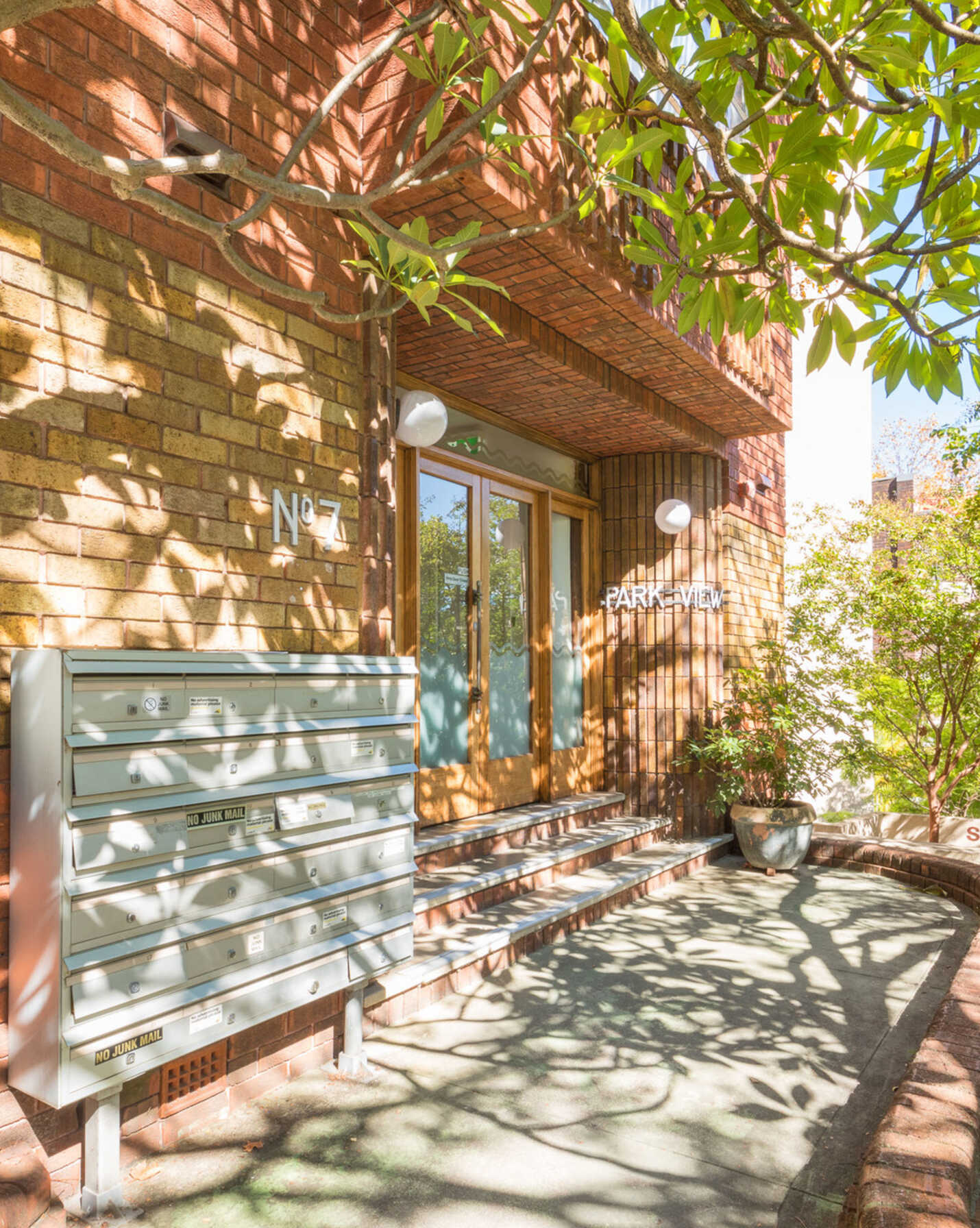 2/7 St Neot Avenue Potts Point, Point - Thumbnail 8
