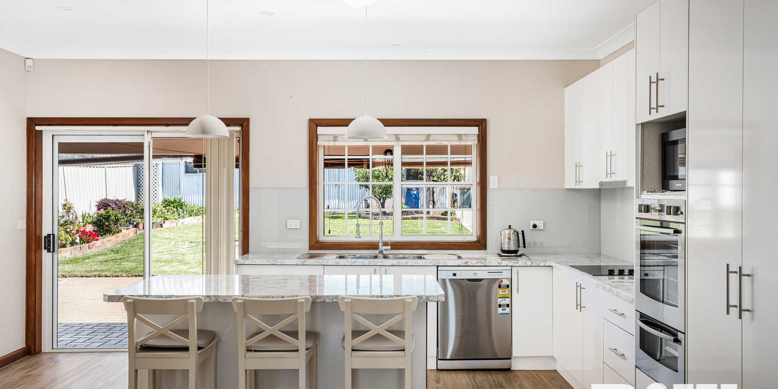 156 Centenary Road South Wentworthville 156 Centenary Road South Wentworthville