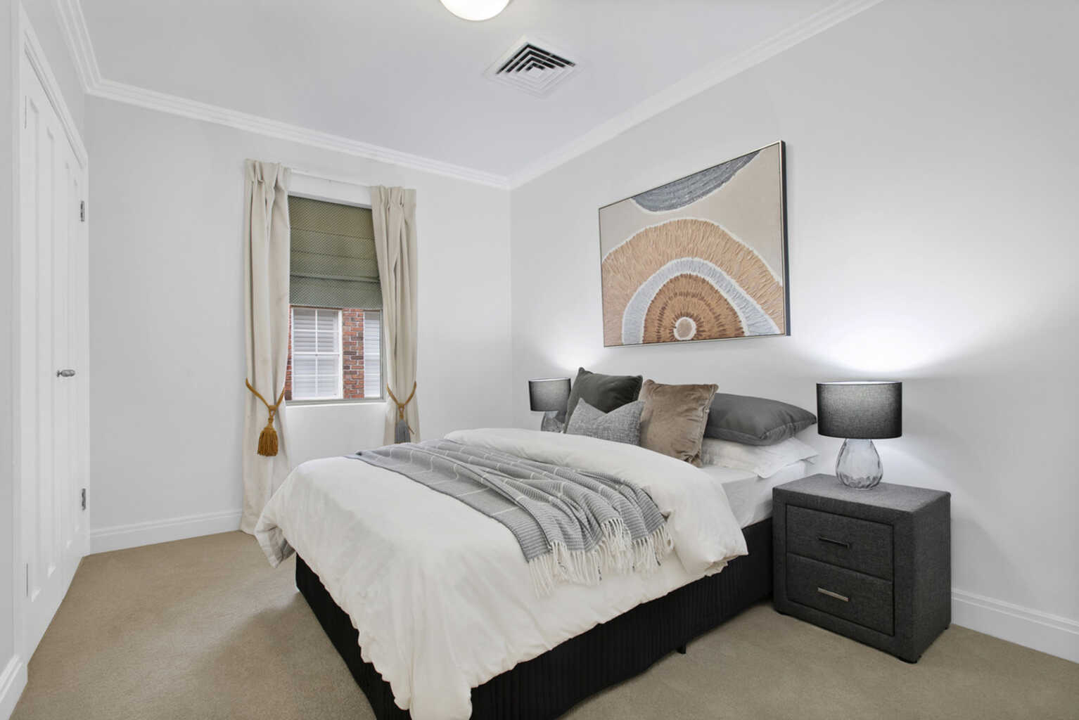 2/143B Raglan Street Mosman 2/143B Raglan Street Mosman
