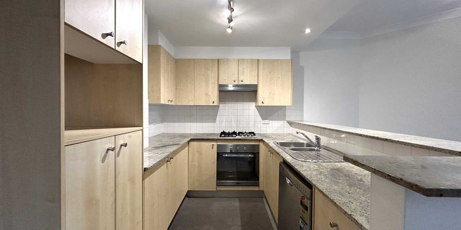 9/52A Nelson Street Annandale
