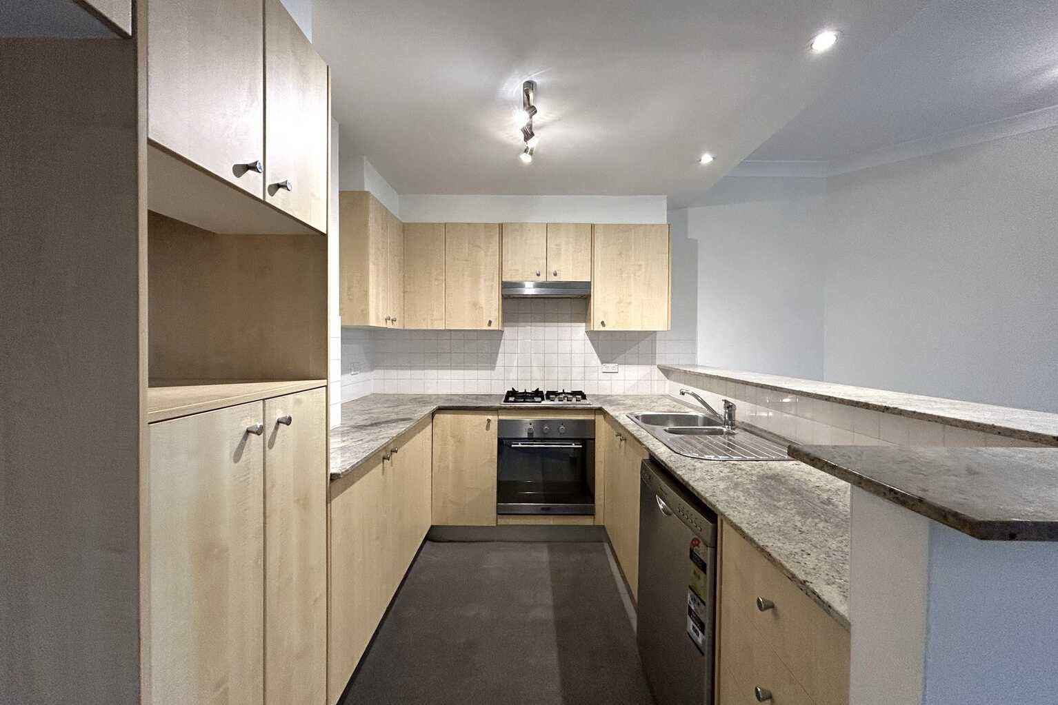 9/52A Nelson Street Annandale