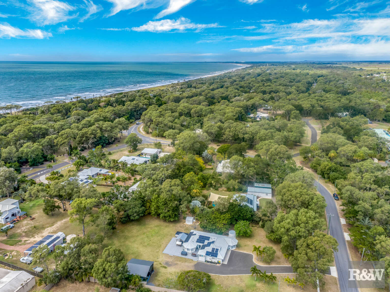 296 Sylvan Drive Moore Park Beach 296 Sylvan Drive Moore Park Beach