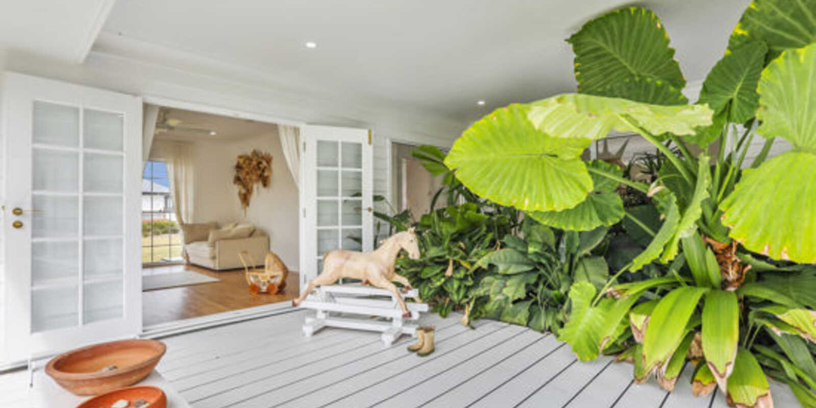 211 Freshwater Drive Banksia Beach 211 Freshwater Drive Banksia Beach