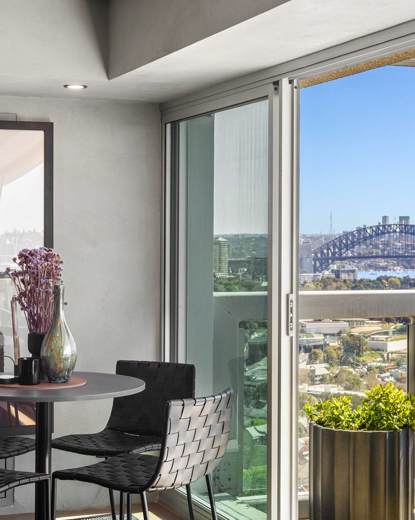 23C/82-94 Darlinghurst Road Potts Point, Point - Thumbnail 2