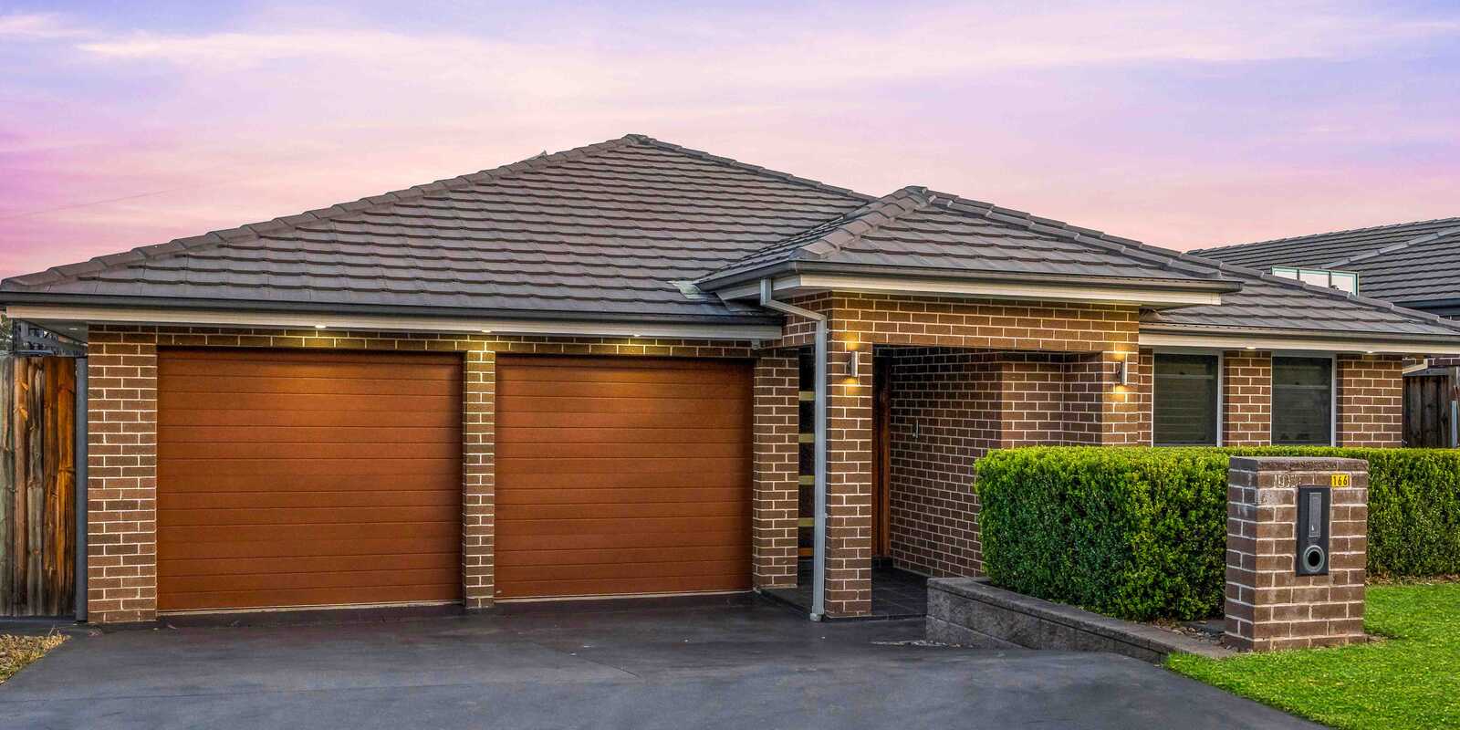 166 Rosedale Circuit Carnes Hill 166 Rosedale Circuit Carnes Hill