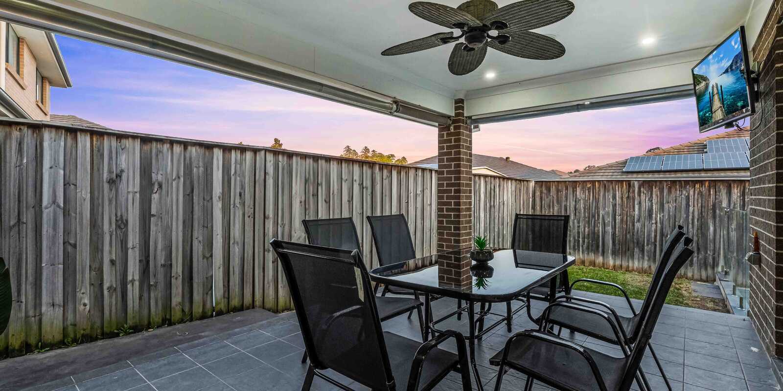 166 Rosedale Circuit Carnes Hill 166 Rosedale Circuit Carnes Hill