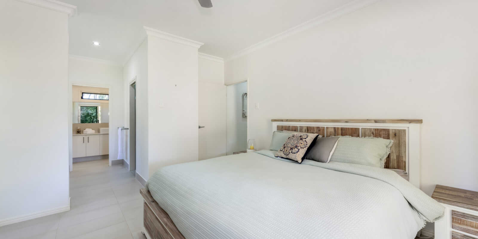 42 Kingfisher Crescent Moore Park Beach 42 Kingfisher Crescent Moore Park Beach