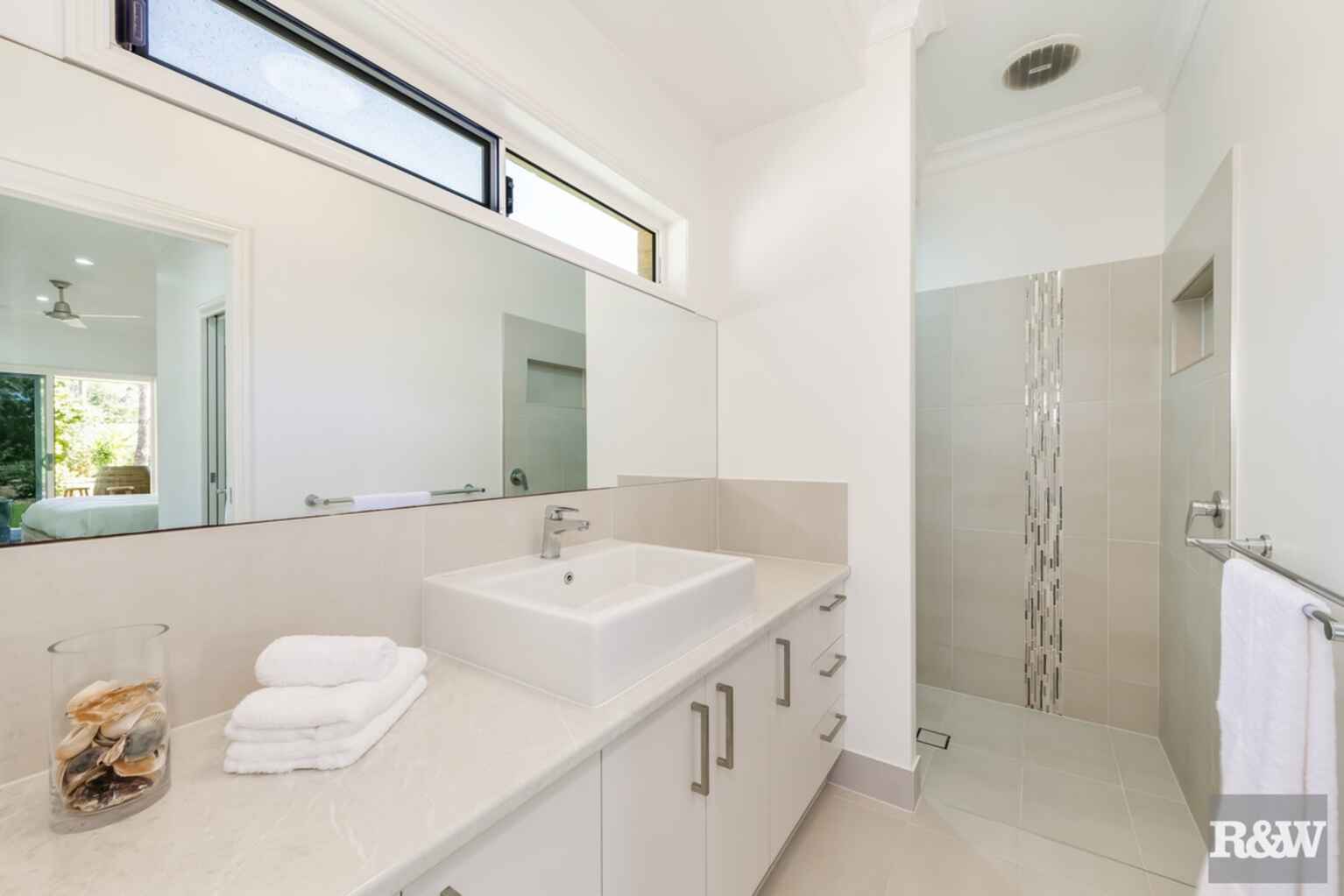 42 Kingfisher Crescent Moore Park Beach 42 Kingfisher Crescent Moore Park Beach