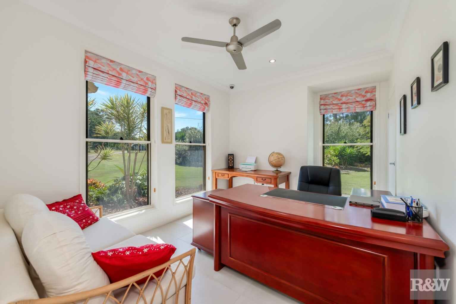 42 Kingfisher Crescent Moore Park Beach 42 Kingfisher Crescent Moore Park Beach