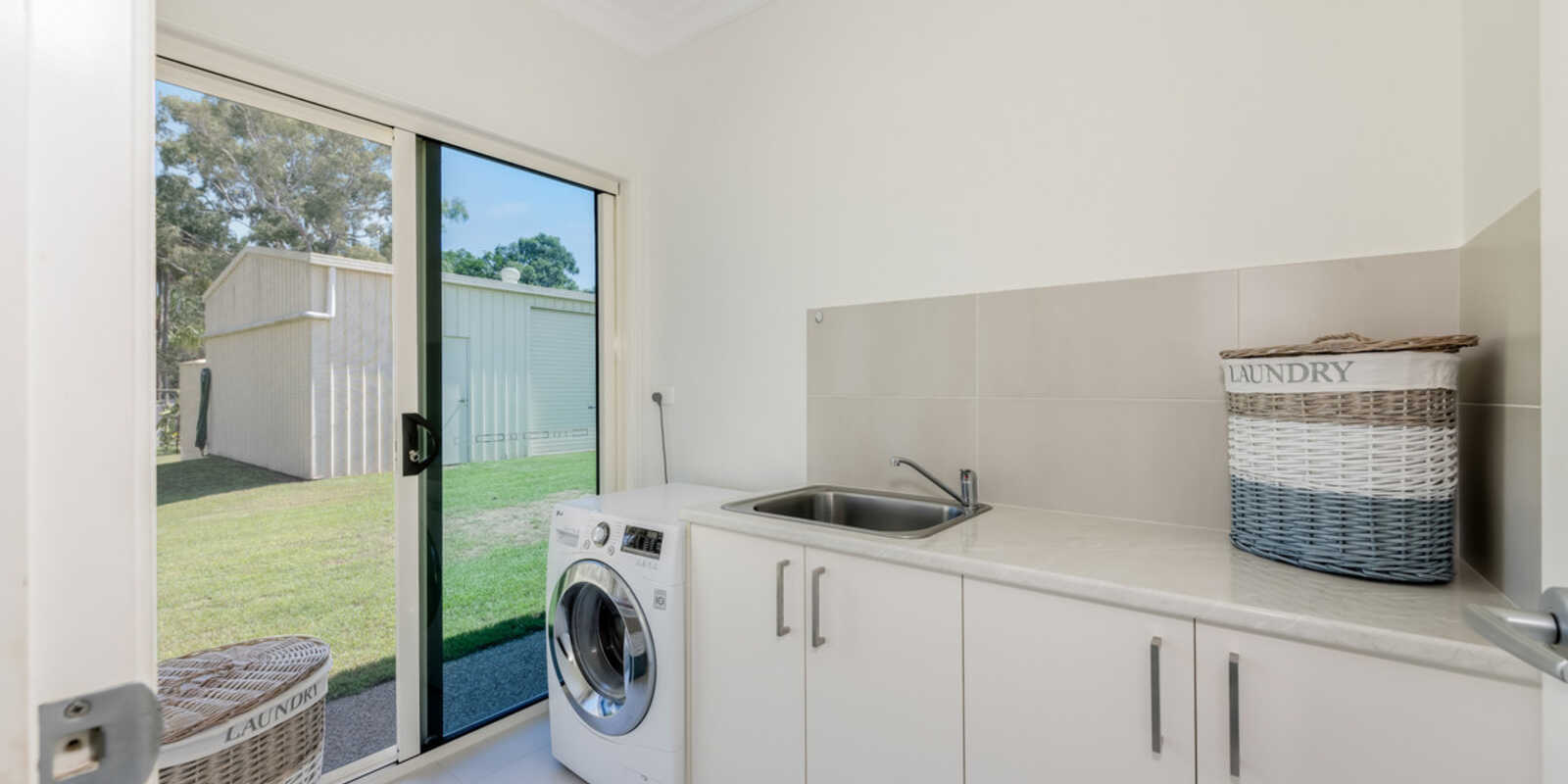 42 Kingfisher Crescent Moore Park Beach 42 Kingfisher Crescent Moore Park Beach