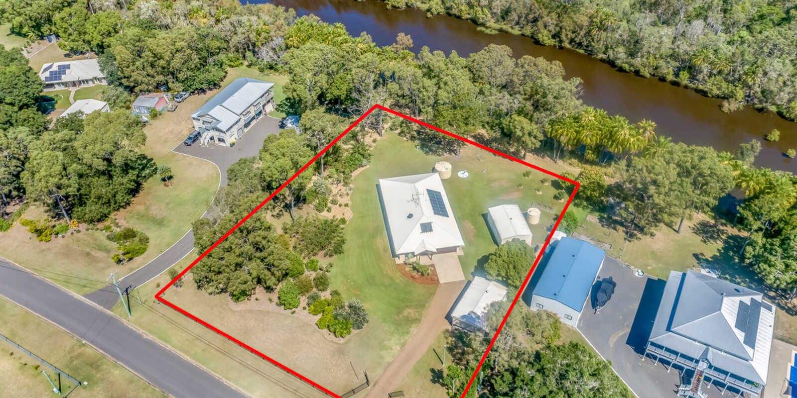 42 Kingfisher Crescent Moore Park Beach 42 Kingfisher Crescent Moore Park Beach