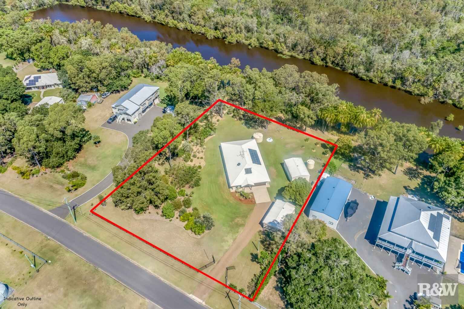 42 Kingfisher Crescent Moore Park Beach 42 Kingfisher Crescent Moore Park Beach