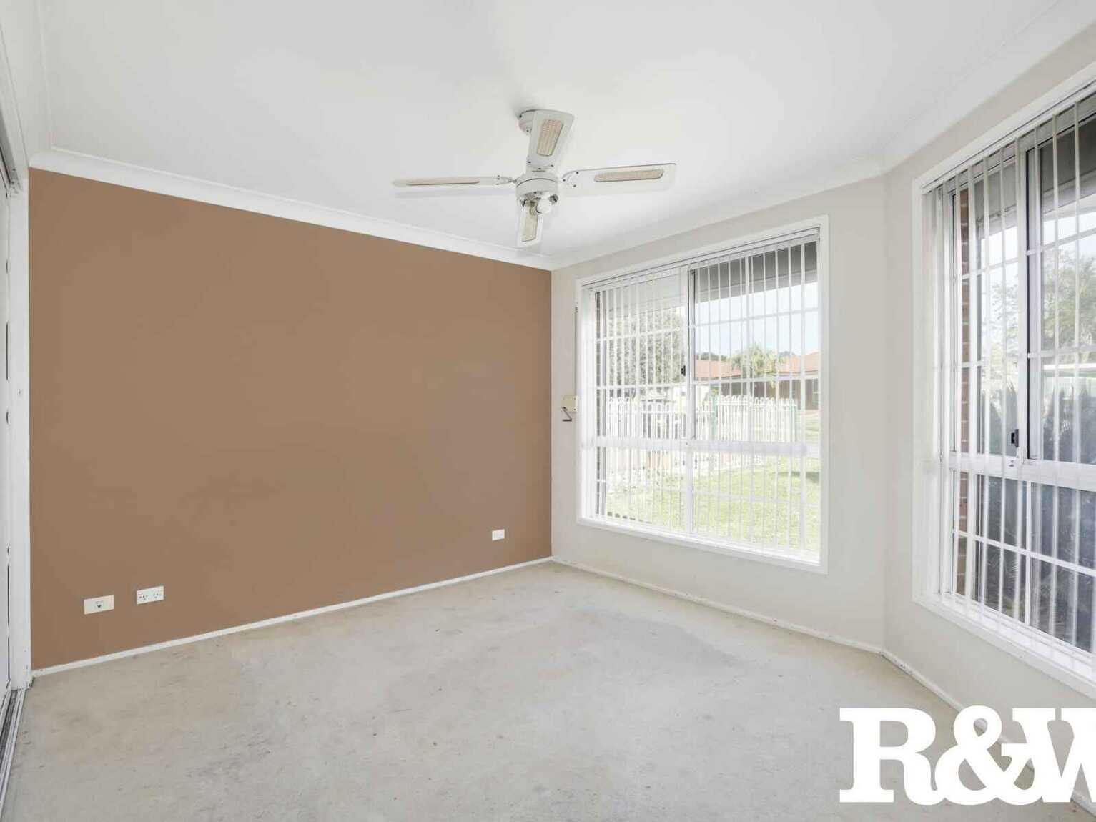 6 Denver Road St Clair 6 Denver Road St Clair
