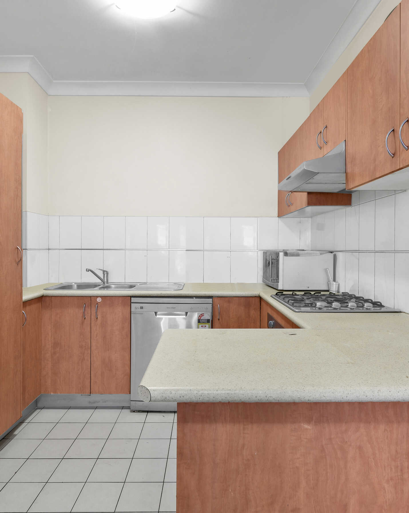 14/21-29 Third Avenue Blacktown, Blacktown - Thumbnail 2