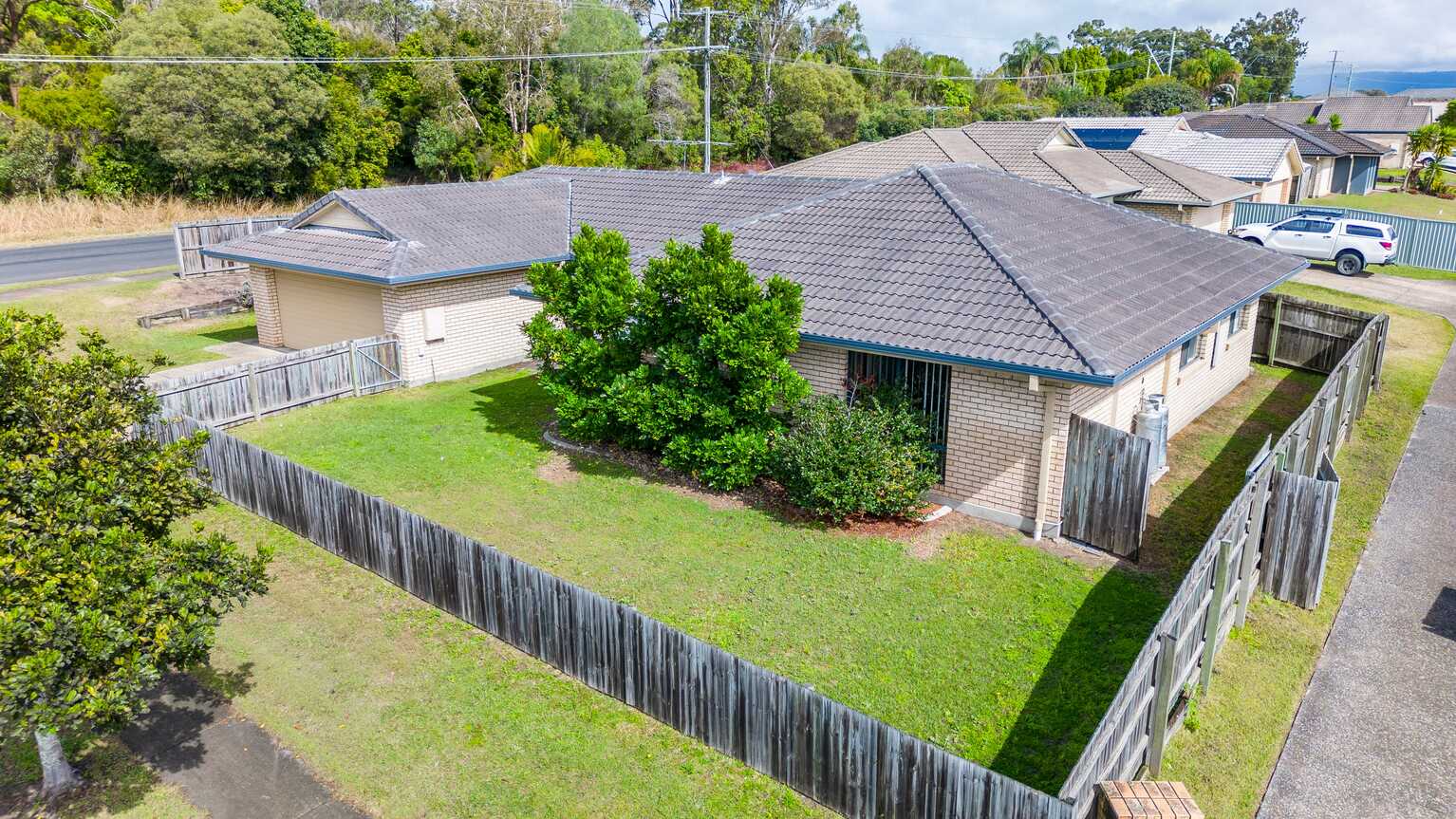 1-3 Barron Street Morayfield 1-3 Barron Street Morayfield