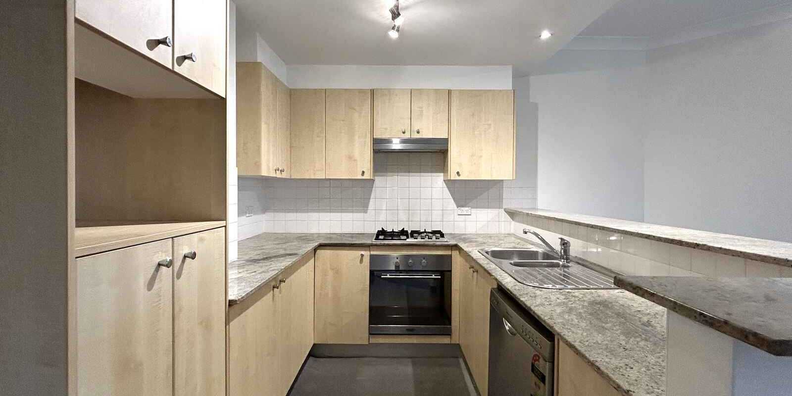 9/52A Nelson Street Annandale