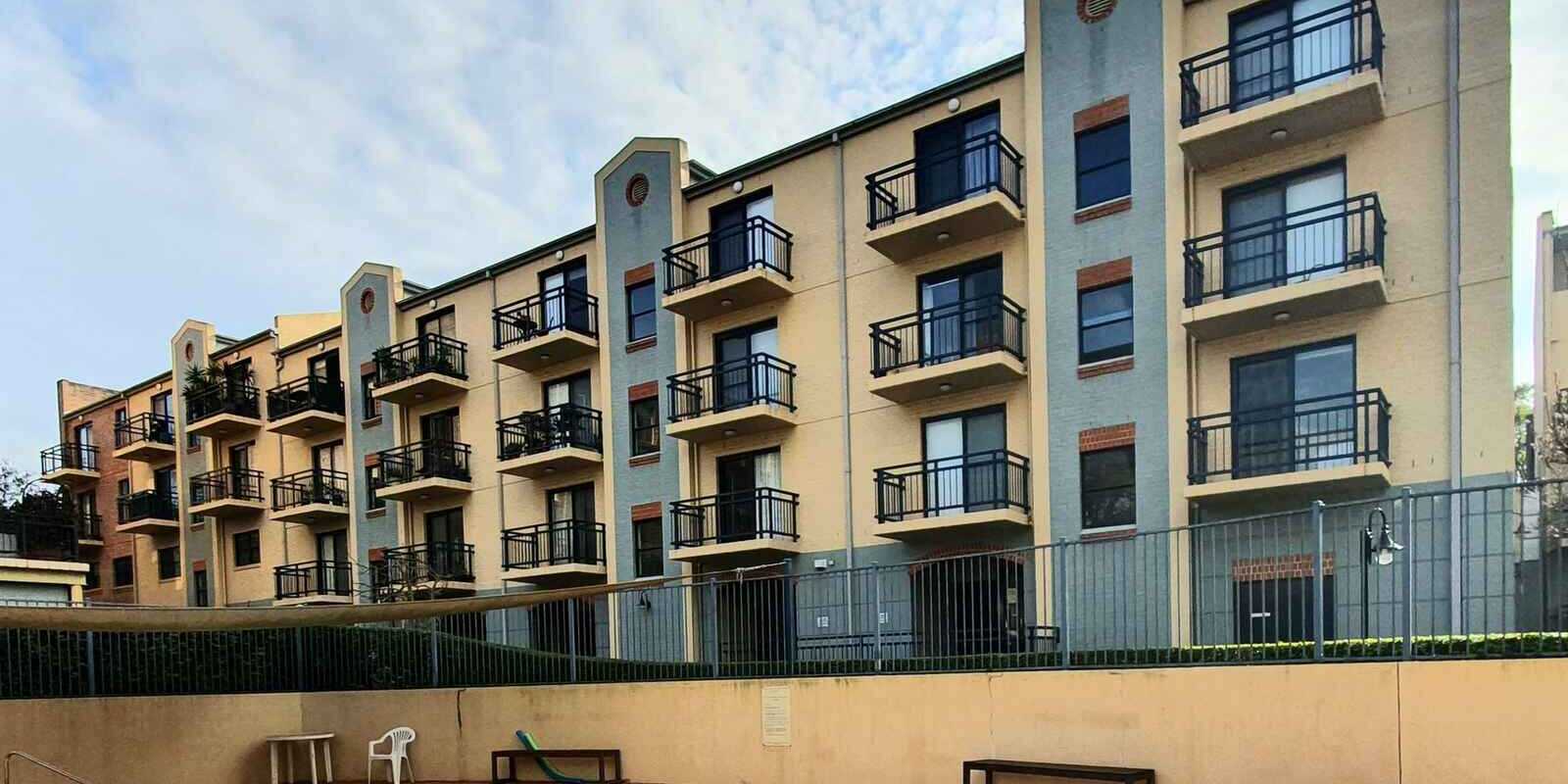 9/52A Nelson Street Annandale