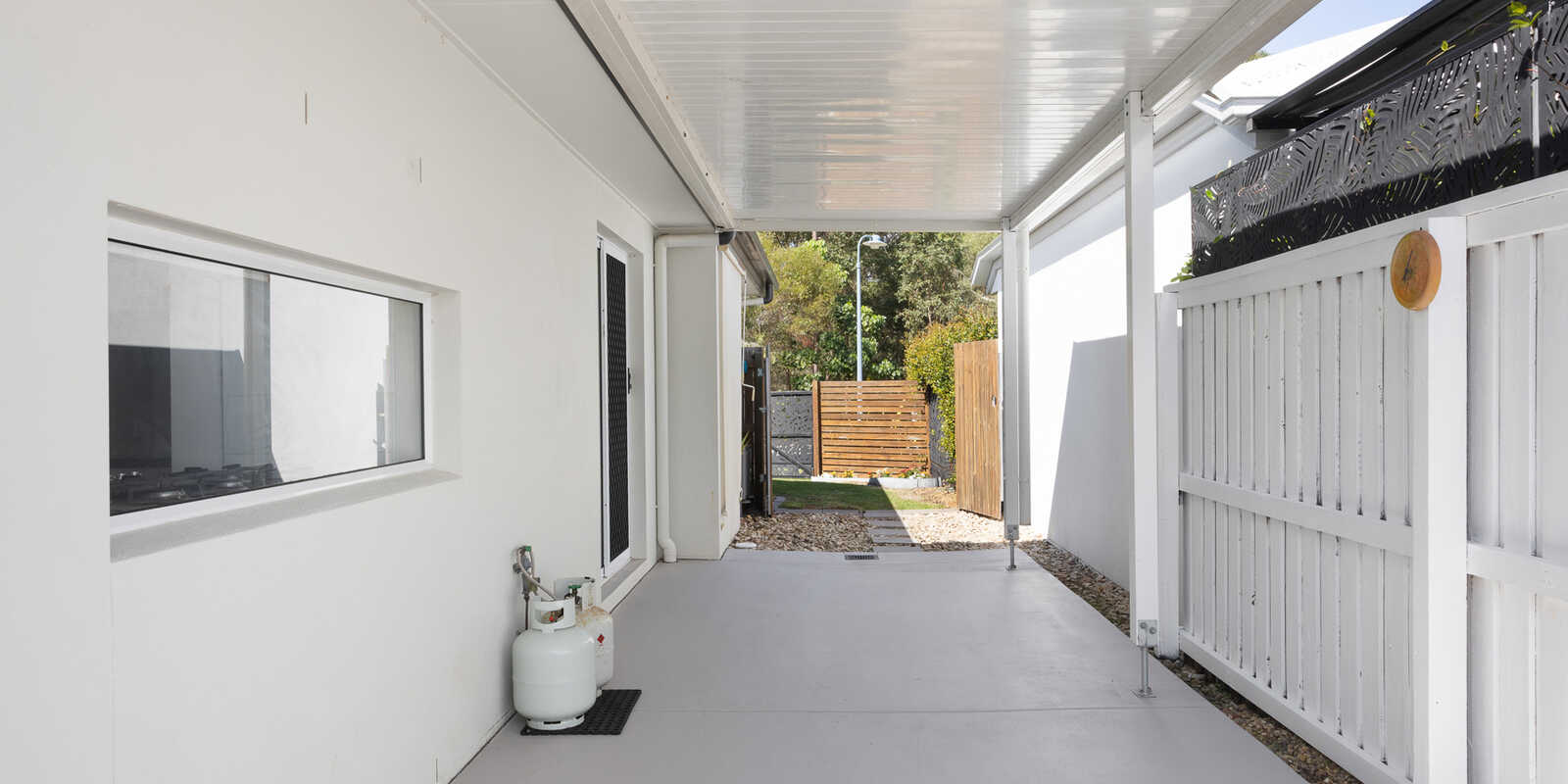 8 Lillywood Place Peregian Springs 8 Lillywood Place Peregian Springs