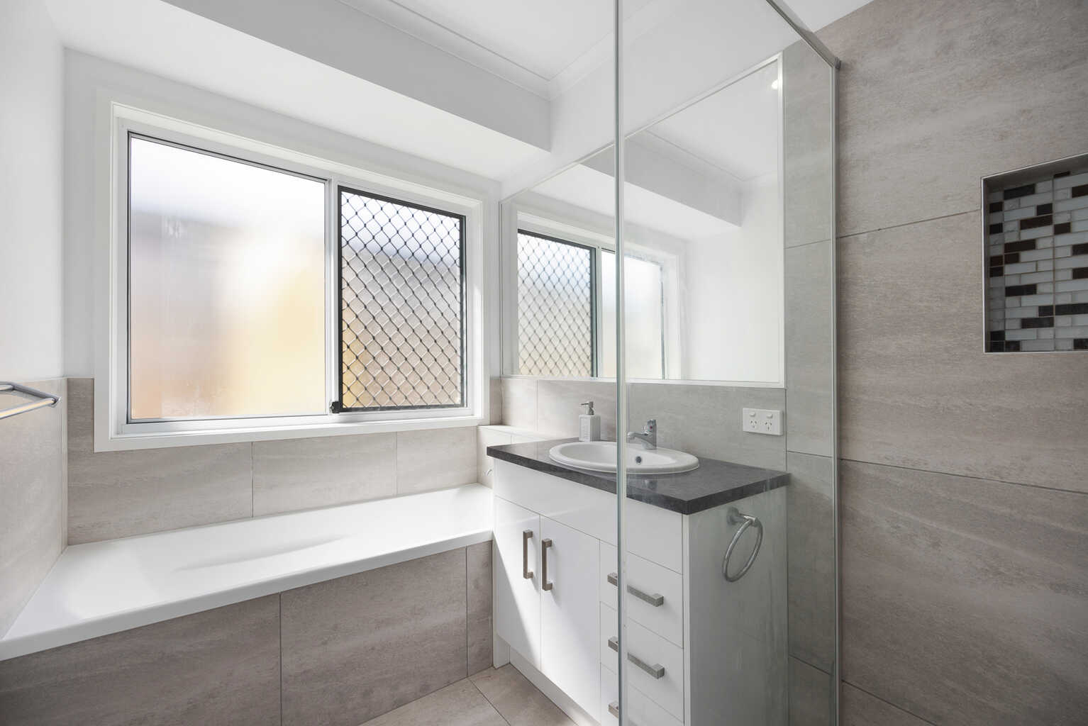 8 Lillywood Place Peregian Springs 8 Lillywood Place Peregian Springs