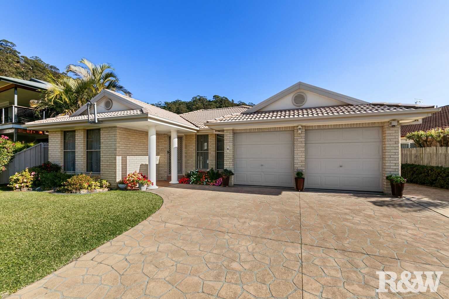 6 Lace Avenue Umina Beach 6 Lace Avenue Umina Beach