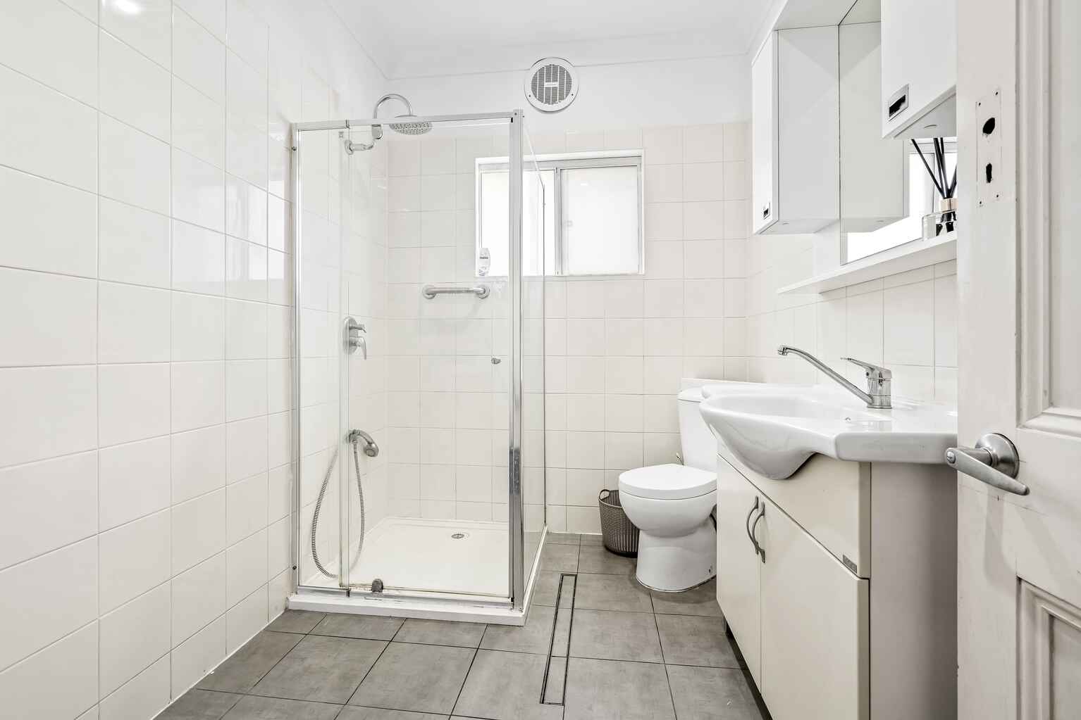 236 ENMORE ROAD Enmore