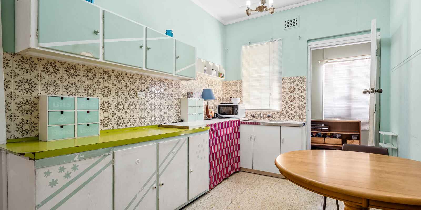 236 ENMORE ROAD Enmore