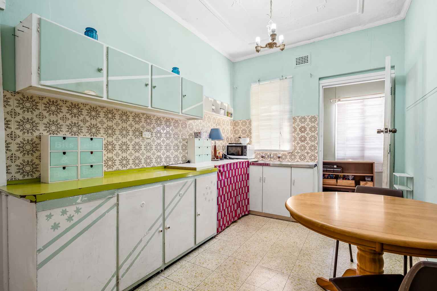 236 ENMORE ROAD Enmore