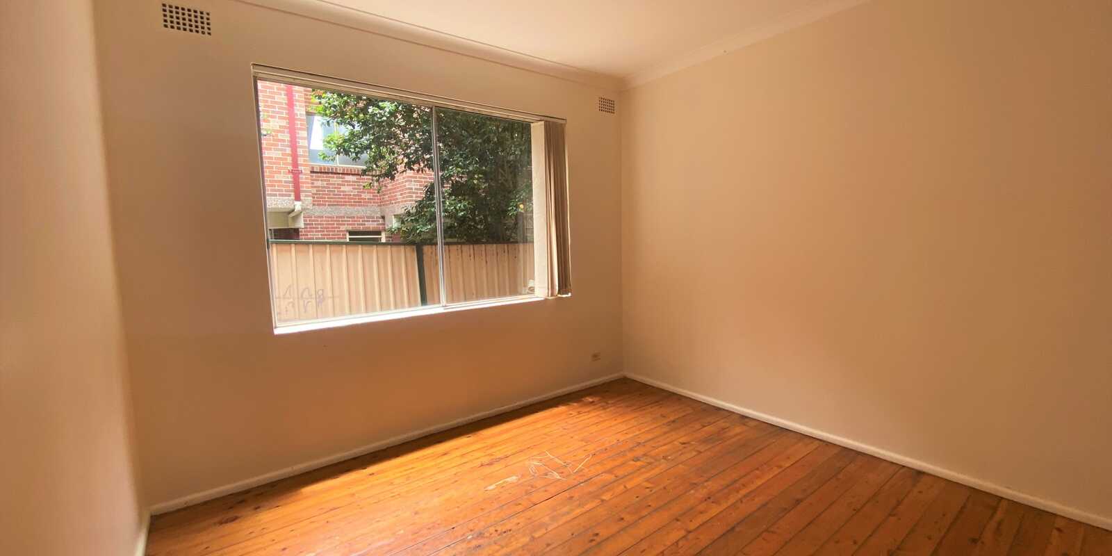 2/65 Duke Street Campsie