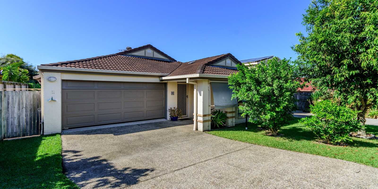 5 Coach Road West Morayfield 5 Coach Road West Morayfield