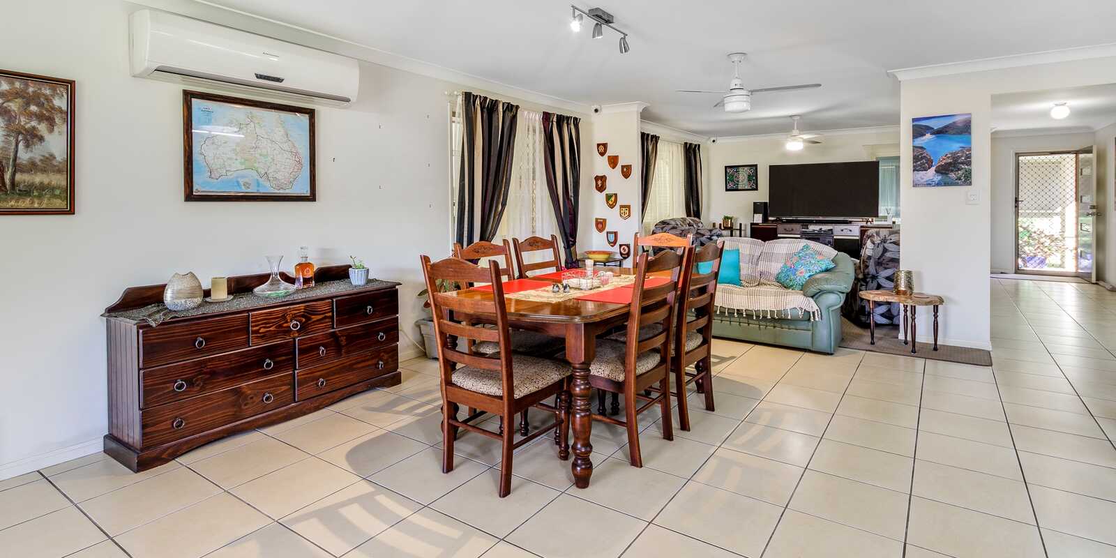 5 Coach Road West Morayfield 5 Coach Road West Morayfield