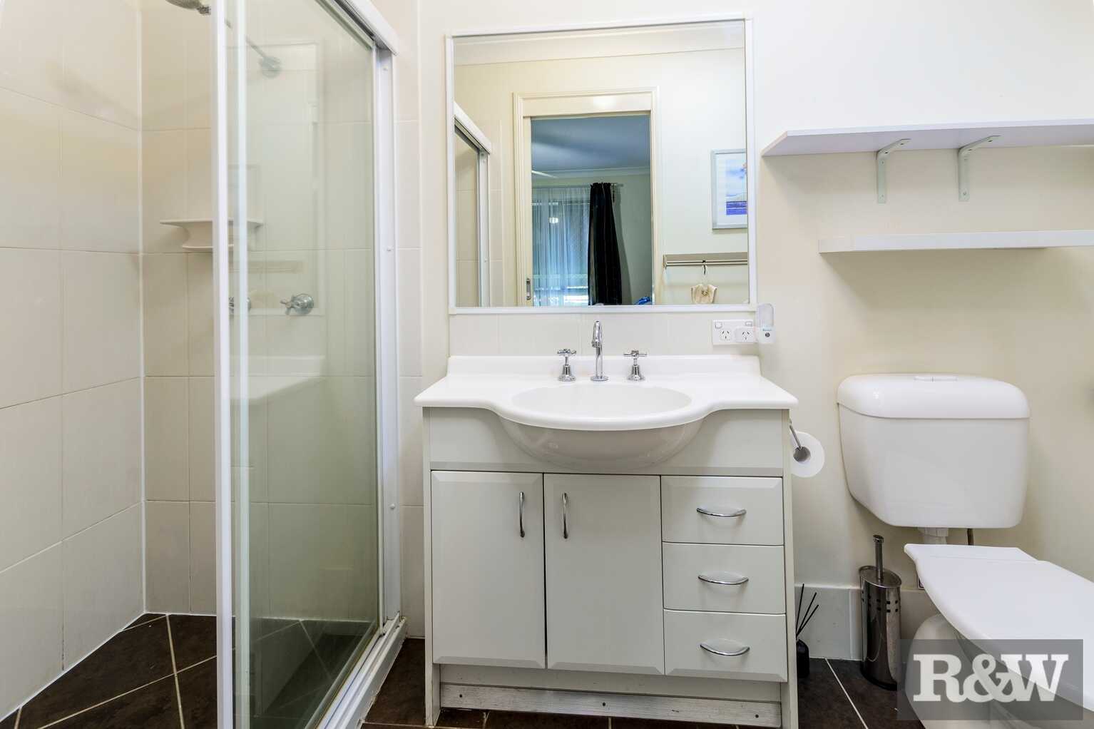 5 Coach Road West Morayfield 5 Coach Road West Morayfield