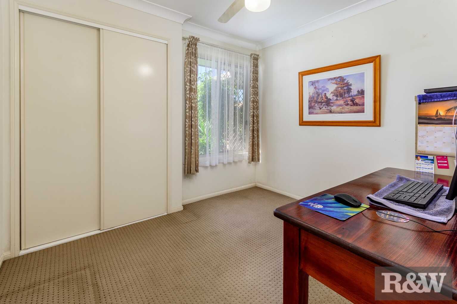 5 Coach Road West Morayfield 5 Coach Road West Morayfield