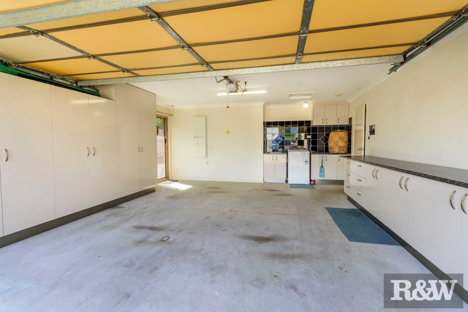 5 Coach Road West Morayfield 5 Coach Road West Morayfield