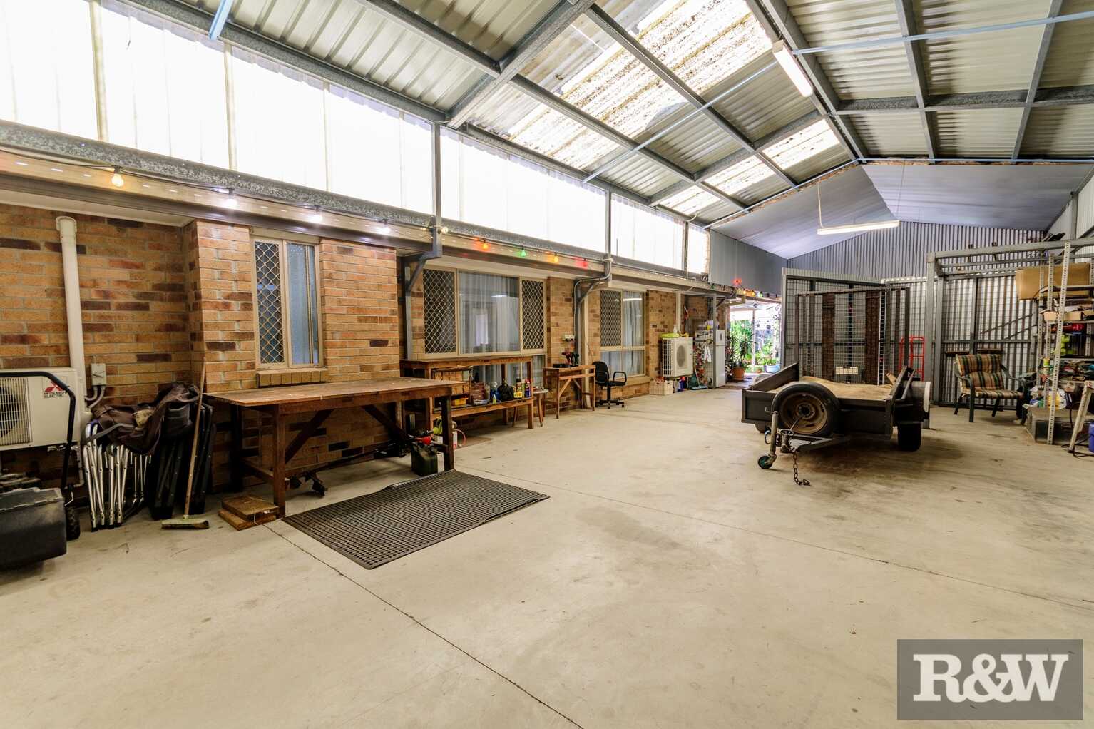 5 Coach Road West Morayfield 5 Coach Road West Morayfield