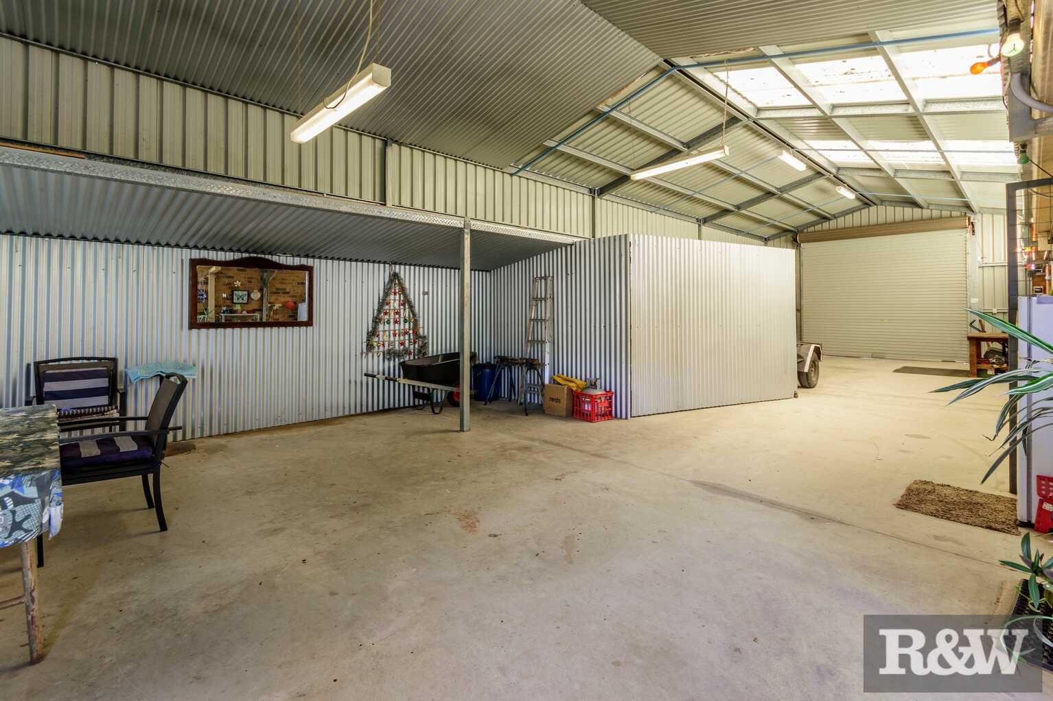 5 Coach Road West Morayfield 5 Coach Road West Morayfield