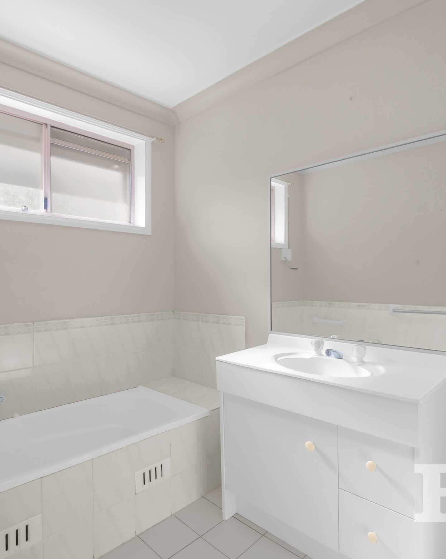 9/4 Westmoreland Road Minto, Minto - Thumbnail 6