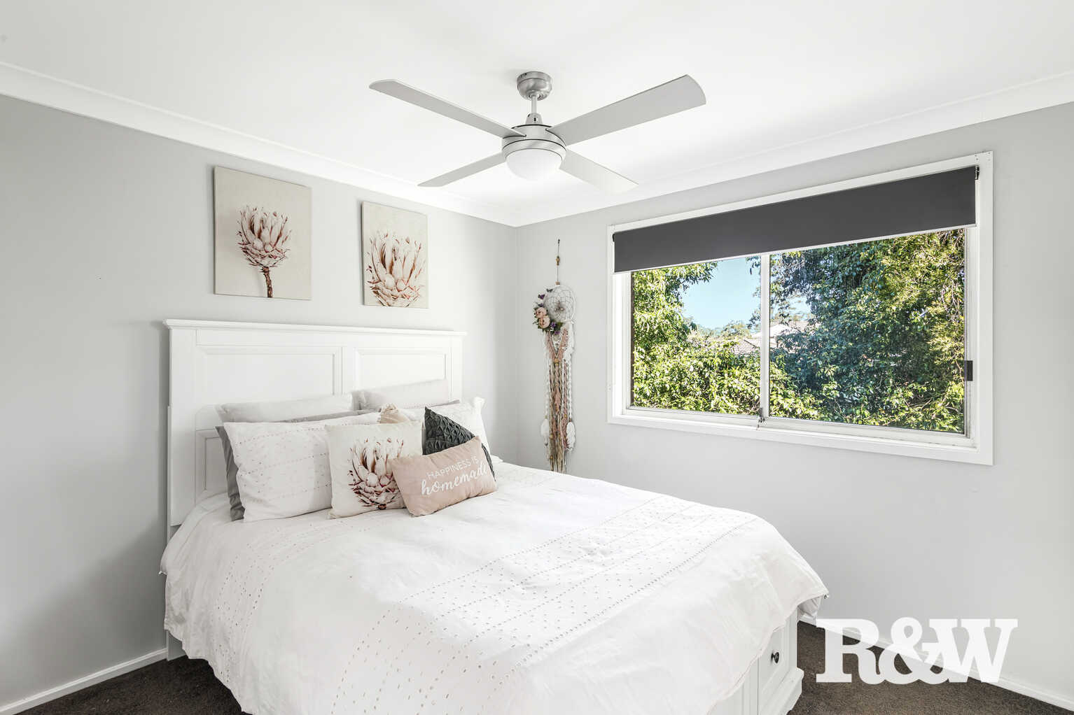57 Harvey Circuit St Clair