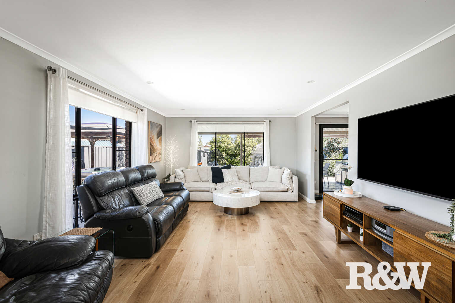 2 Tumut Place St Clair 2 Tumut Place St Clair