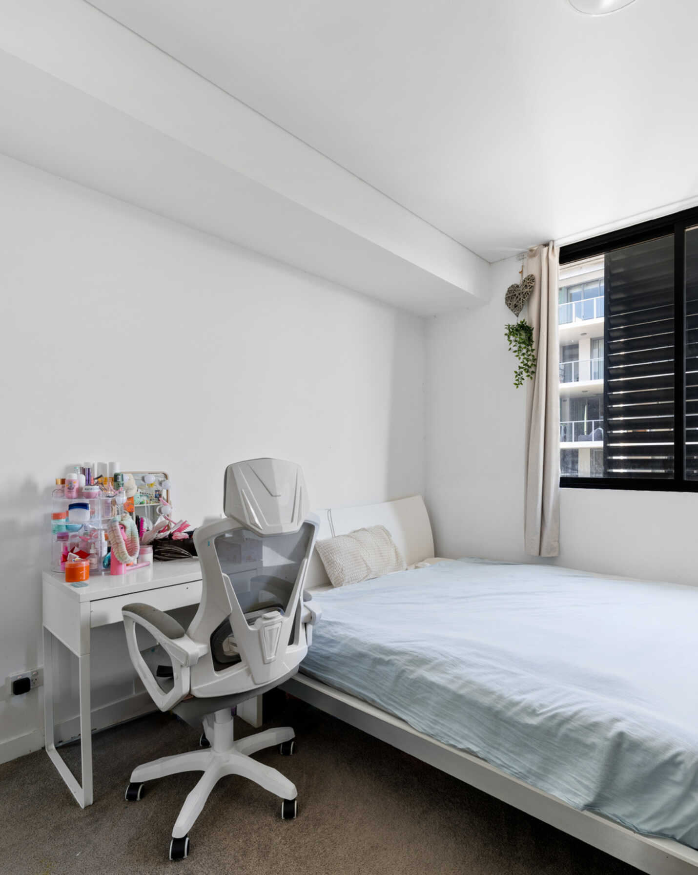 4202/50 Pemberton Street Botany, Botany - Thumbnail 5